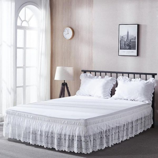 Jupe de lit enroulée autour de la jupe de lit motif européen chemises de lit à volants de poussière avec ceintures pour le ménage facile à installer couverture de cadre de lit blanc 230314