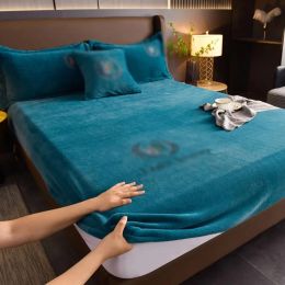 Literie lylyna épaissoir le matelas en velours couvre-lit de lit de lit protecteur protecteur couleur lit couvre ajusté couvercle tapis de latex 140/150/160/180x200cm