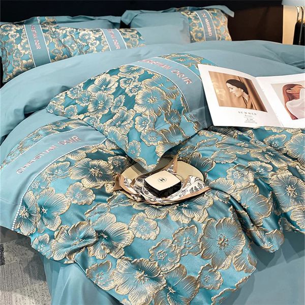 Ensemble de literie Luxury Egyptian Cotton Gold Royal Royal 3D Couvrette de couvre-coquette Set Lit Feuilles de lit et taies d'oreiller Textiles de la maison 220x240 240416