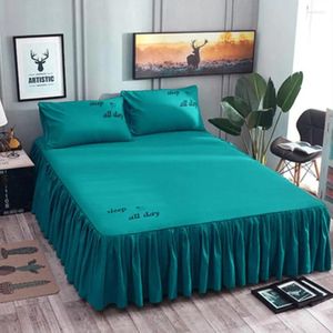 Juegos de ropa de cama 1 camas 2 funda de almohada de almohada Falda de la cama de la cama para el hogar Separadas cubiertas de manchas resistentes al sueño F0056