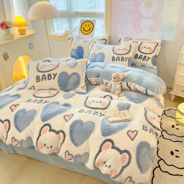 Conjuntos de ropa de cama 150/180/200 cm Forma de corazón azul Oso encantador Terciopelo Cálido Sábana Funda nórdica Funda de almohada Juego de cuatro piezas para invierno M034-9