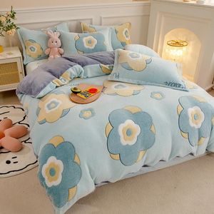 Ensembles de literie 1 housse de couette et 2 taies d'oreiller ensemble flanelle corail polaire chaud hiver épais simple Double reine roi couette ensemble de literie 231023