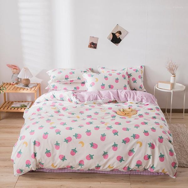 Juegos de cama 2022 Kawaii fresa Pastoral a cuadros tamaño doble 4 Uds conjunto de dibujos animados para niñas niños sábana funda nórdica funda de almohada