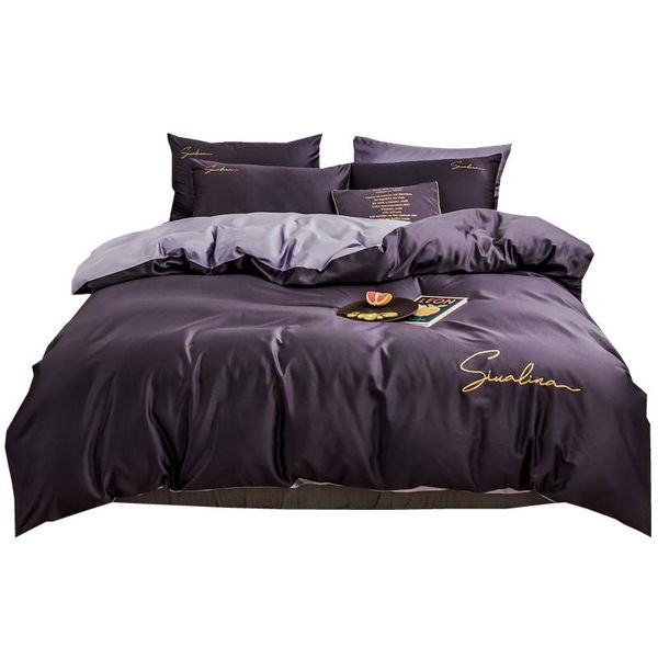 Juegos de ropa de cama 2023 de cuatro piezas de algodón Simple doble hogar sábana edredón ribete bordado cómodo púrpura oscuro