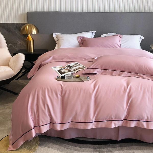 Juegos de ropa de cama 2024 EST de cuatro piezas Cotton de algodón doble doble Capacitación de sábanas para la cama bordada Color rosa sólido cómodo
