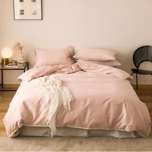 Ensembles de literie 2024 quatre pièces luxueux coton double coquette de couette de lit de ménage à la maison brodée petite abeille gris rose