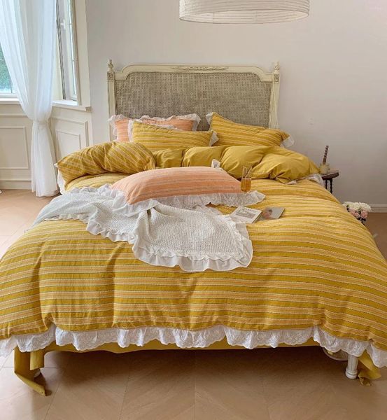 Juegos de ropa de cama 2024 primavera estilo francés dulce dulce todo algodón lavado de cuatro piezas Sleep puro sueño desnudo cubierta de cama sábana