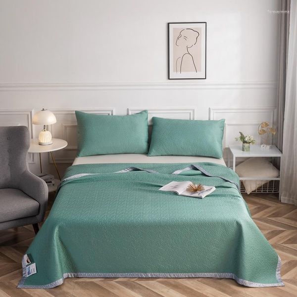 Conjuntos de ropa de cama 220x240cm Verano absorbente de humedad y transpirable Modal Cubierta de cama de doble cara Estera Juego de tres piezas Lavable