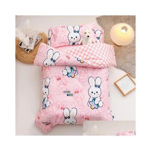 Ensembles de literie 3 pièces ensemble coton bébé drap de lit couette er taie d'oreiller mots ours rose yeux blancs garçon et fille mignon literie 240322 Drop Deliv Otany