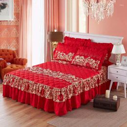 Juegos de ropa de cama Falda de cama de camas de cama doble de encaje Doble de encaje para la cubierta de regalos de inauguración de casas de boda con elástico