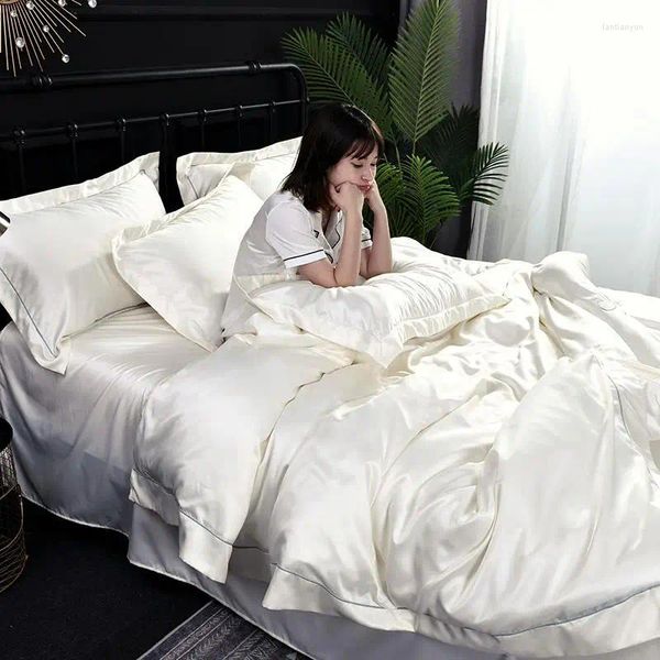 Juegos de ropa de cama 35 seda lavada seda edredón nórdicas cubiertas de sábanas de sábana de almohadilla edredones cubierta de cama 4pcs