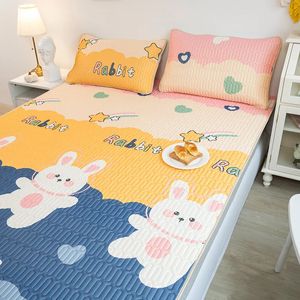 Beddengoedsets 3-delige zomerslaapmatset Latex Pad Easytoclean Bedrukken Opvouwbaar Herfstkoele kussensloop Ijszijde Matraslakens Babybed 231011