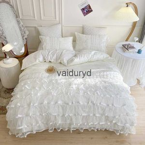 Ensembles de literie 40S Satin Jacquard coton princesse ensemble de mariage lti-couche dentelle housse de couette couette lit couette jupevaiduryd