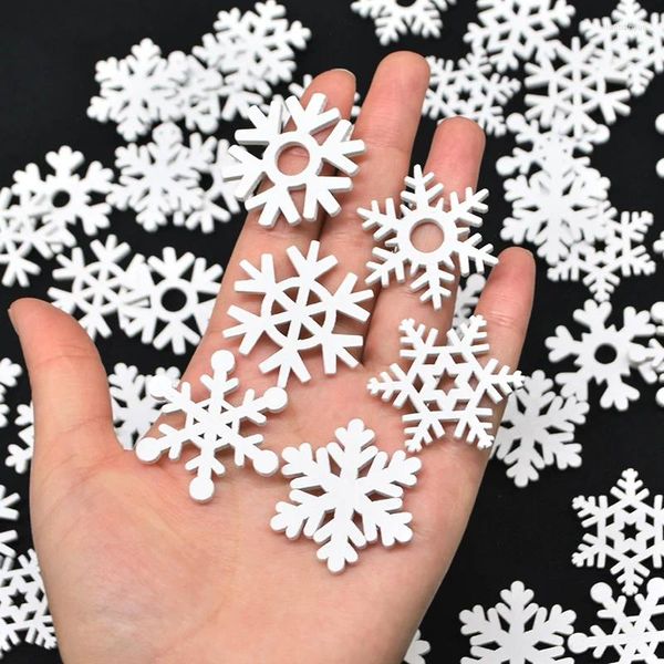 Ensembles de literie 50pcs Mélange Forme blanche Flakes de neige en bois ornements de Noël