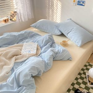 Juegos de cama Juego de ropa de cama Ropa de cama 2 dormitorios Funda nórdica Colcha en la sábana Nordic 150 Luxury Queen Ropa de cama linda Color sólido Z0612