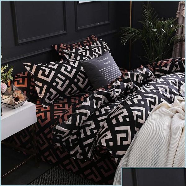 Conjuntos de ropa de cama Conjuntos de ropa de cama Conjunto negro de lujo Queen King Single Fl Tamaño Poliéster Ropa de cama Edredón Er Modern Bird Plaid con funda de almohada Dr Dhrh4