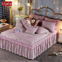 Beddengoed sets bigmum 4 -delige kanten bed rok kussencases dekbedoverdek set prinses sprei voor woonkamer huis textiel