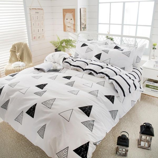 Conjuntos de ropa de cama Conjunto de cubierta de cama con estampado geométrico en blanco y negro, edredón para niños, sábanas para niños y fundas de almohada, edredón 61037