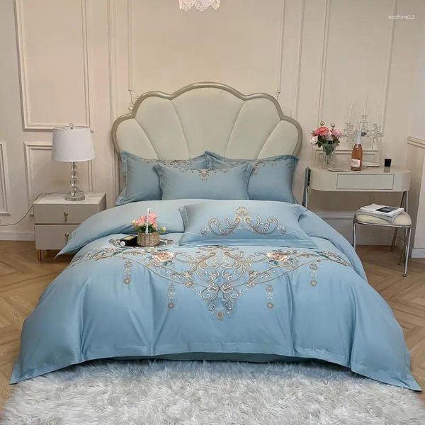 Ensembles de literie Brossed Microfibe Orange Blue Premium Flowers Brodemery Soft Chic ennette de couvre-lit de lit de lit 2pillowcases pour toute saison