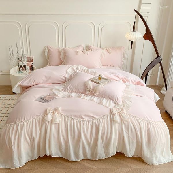 Conjuntos de ropa de cama Conjunto de encaje de gasa Rosa Francia Princesa romántica Boda Volantes Arco Funda nórdica suave Sábana Fundas de almohada Textiles para el hogar