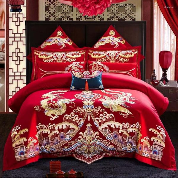 Juegos de cama de algodón chino boda rojo conjunto de lujo Royal Gold Loong Phoenix bordado funda de edredón sábana de lino fundas de almohada