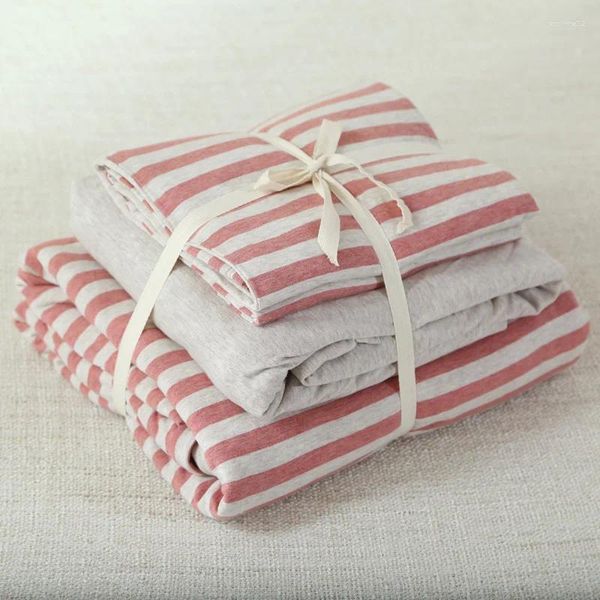 Ensemble de literie Coton Jersey Tissu tricoté 4pcs Couvrette de couette à rayures rouges avec plate-lit en couleur unie à double lit