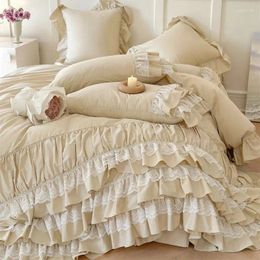Conjuntos de ropa de cama Algodón Romántico Francés Princesa Boda Chica Conjunto Tres Capas Plisado Encaje Volantes Funda Nórdica Sábana Fundas de almohada