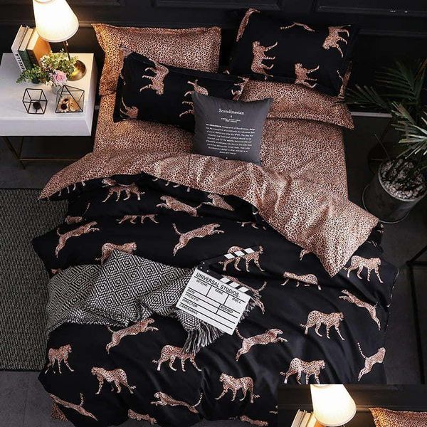 Conjuntos de ropa de cama Diudiu Texile Edredón de lujo Er King Size Queen Comforter Leopard Printing Set CB45 Y200417 Drop Delivery Home Garden Texti Dhmed