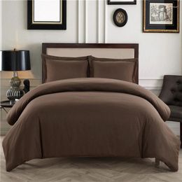 Juegos de ropa de cama Conjunto de cubierta de edredón 3 en 1 fibro fibro colchas de color sólido cubiertas de almohada de poliéster hogar (sin relleno/sábana interior)