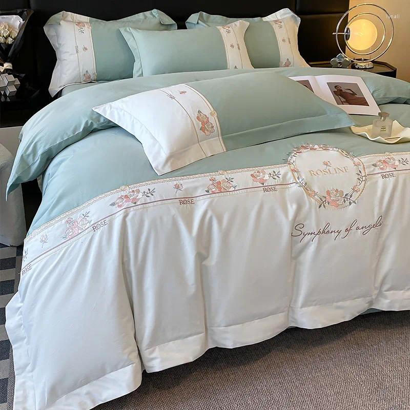 Sängkläder set broderi bomullsuppsättning lyx hem textil täcke täckning 220x240 high end trädgård stil hud vänlig