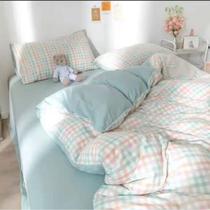 Ensembles de literie Euro Nordic Blue Solid Home Set Simple Housse de couette douce avec drap Housses de couette Taies d'oreiller Linge de lit 231026