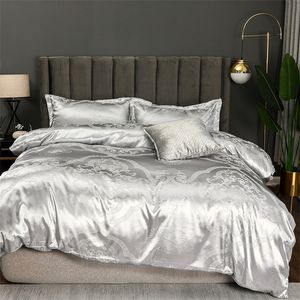 Ensembles de literie Ensemble de housse de couette en soie satinée européenne Ensemble de literie de luxe couleur unie Jacquard Rayonne Twin Full Queen King Quilt Cover Set 220924