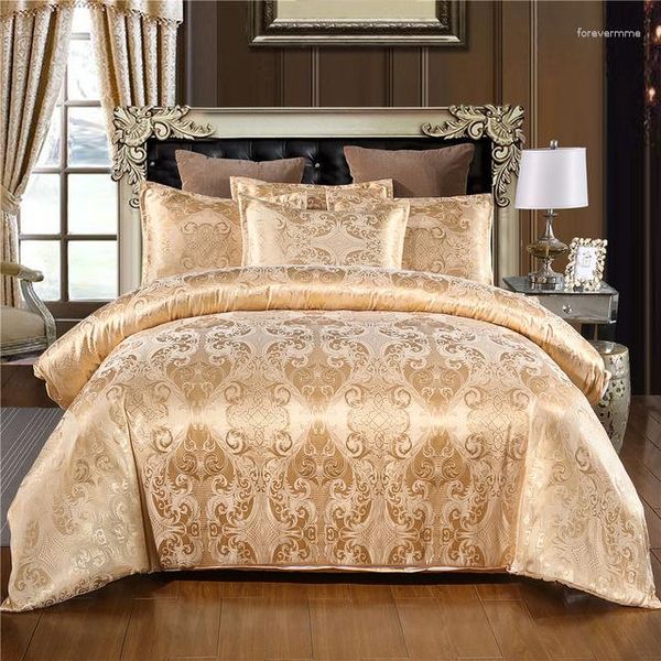 Conjuntos de ropa de cama Estilo europeo Satén Jacquard Juego de cama de lujo Color sólido Textil Funda nórdica King Size Cama doble Colchas Be39