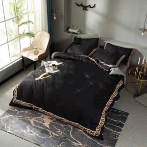 Set di biancheria da letto Set di biancheria da letto di design nero di moda copripiumino queen size set trapunte da letto copriletto federe