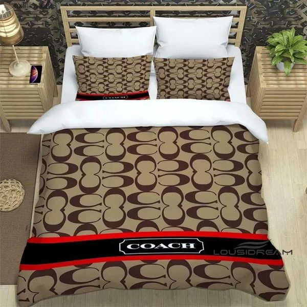 Juegos de ropa de cama Juego de cama Fashion C-Coach Impresión suave y cómoda Decoración del hogar Juego de cama tamaño king para niño y niña Funda de edredón cas T240218