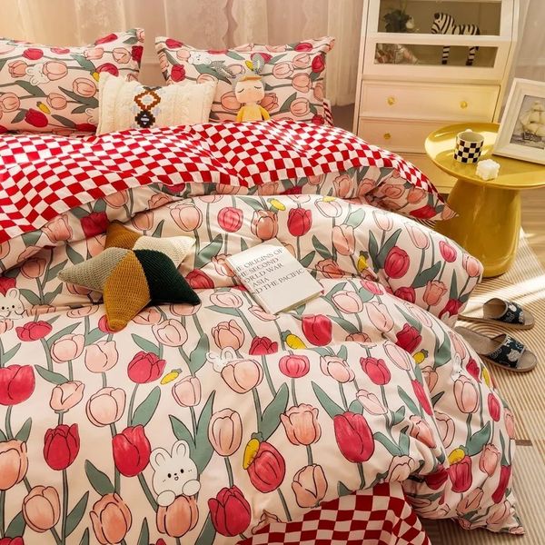 Ensembles de literie Ensemble de literie floral Kawaii Lapin Housse de couette Drap plat Taie d'oreiller Linge de lit doux Simple Dortoir complet Chambre Textile de maison 230627