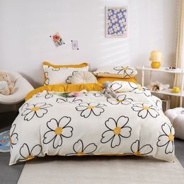 Juegos de cama Ropa de cama para el hogar cepillada con estampado floral, juego de funda nórdica de plumón simple, fresco y cómodo, con sábanas y fundas de almohada 231121