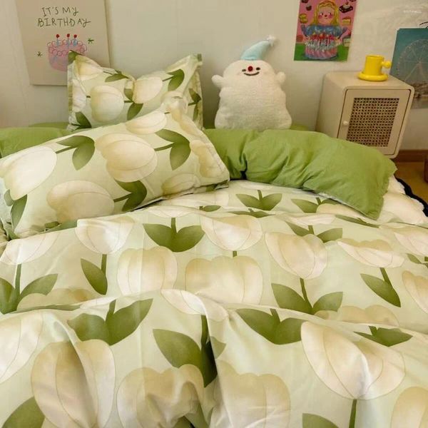 Conjuntos de ropa de cama Conjunto floral Sin relleno Ins Individual Tamaño doble Funda nórdica Sábana plana Fundas de almohada Lindas niñas Ropa de cama para niños