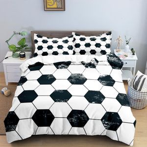 Beddengoed sets voetbal dekbedovertrek set king size eenvoudige zwarte witte dekbed cover 3d voetbal sport voor kinderen jongens meisjes polyester beddengoed set 230211