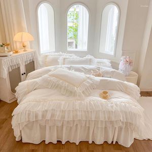 Beddengoed sets Franse romantische kanten ruches elegante prinses geborduurd dekbedoverdekje bedrok kussencases stevige kleur bedden