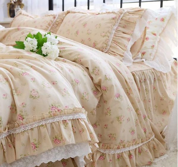 Ensembles de literie haut de gamme ensemble floral américain luxe coton égyptien élégant à volants dentelle housse de couette jupe de lit couvre-lit taies d'oreiller