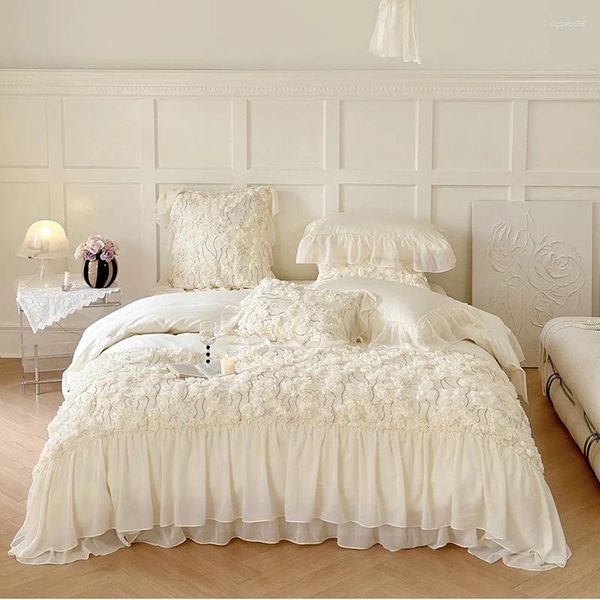 Ensembles de literie Haut de gamme en mousseline de soie dentelle fleurs paillettes ensemble de luxe coton égyptien princesse mariage solide housse de couette drap de lit taies d'oreiller