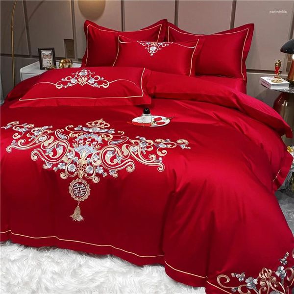 Ensembles de literie Mariage haut de gamme Broidé à courtepointe Bouette en coton Pure Cotton Pure Big Red Happy