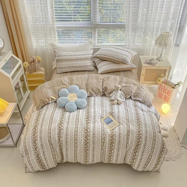 Ensemble de literie de haute qualité ensemble de fleurs rétro de haute qualité coton coton couvre-couette de lit lin lin lin lin lin linge rose Stripe adulte kids home