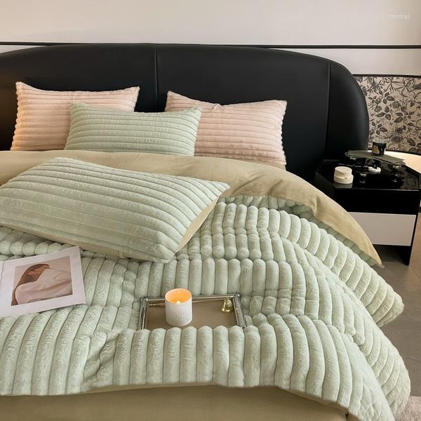 Conjuntos de ropa de cama Invierno de alta calidad Espesar Coral Fleece Set Terciopelo artificial 200x230 cm Funda nórdica para cama de 1,8 m