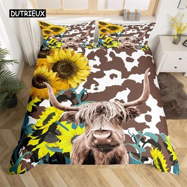 Juegos de ropa de cama con juego de vacas de tierras altas Bull Flores de ganado Cubierta de colchas Occidental Western Wild Animal Druvet Farmhouse Bedraza