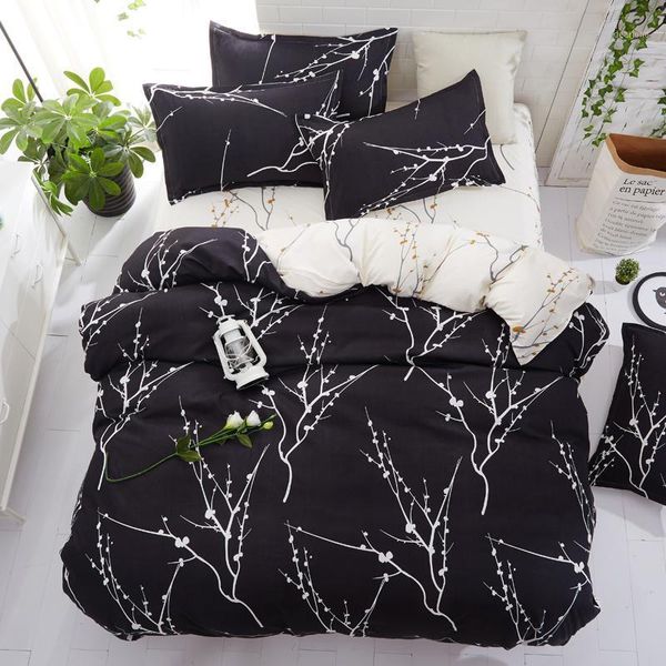 Juegos de ropa de cama Textiles para el hogar Juego de 5 tamaños Funda nórdica de verano Sábana plana pastoral Decoración de flores Ropa de cama blanca y negra