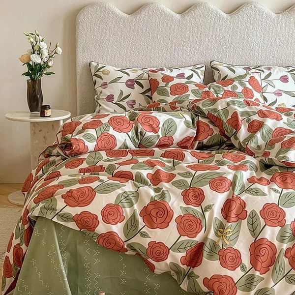 Conjuntos de ropa de cama Ins Estilo Americano Algodón 4 piezas Rose Tulip Flower Impresión Camas de cama y fundas de almohadas Set de cubierta de décimo