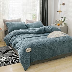 Juegos de cama J Textiles para el hogar Funda de edredón 1 piezas Funda de almohada 2 piezas Juego de ropa de cama de invierno suave y cálida funda de edredón de cachemira de cordero funda de cama de lana sólida 221010