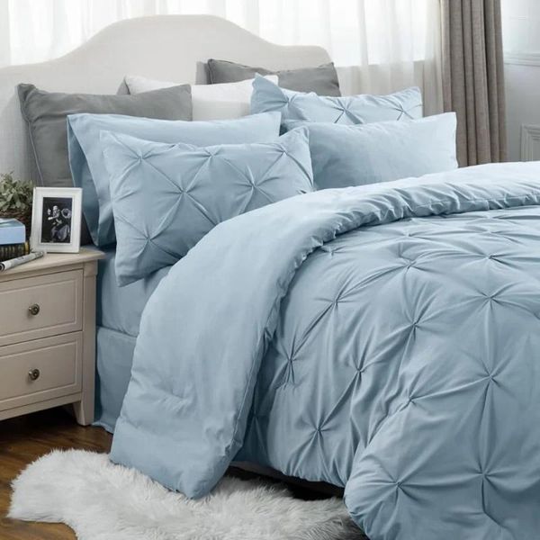 Ensembles de literie King Comforter Set - Cal Bed 7 pièces Pinch Pleat Bleu clair avec des draps de couettes Taies d'oreiller Shams